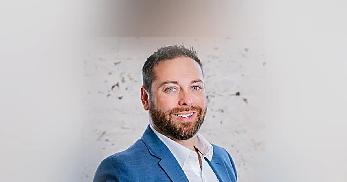Donald Porter, CEO and REALTOR with Porter & Associates at RE/MAX Escarpment Realty, serving the Hamilton and Niagara Region